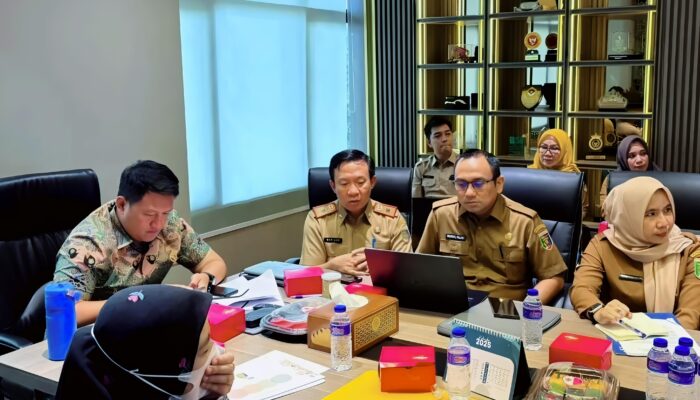 Amankan APBD, Kepala BPKAD dan Pimpinan DPRD Lampung Gelar Rapat Strategis
