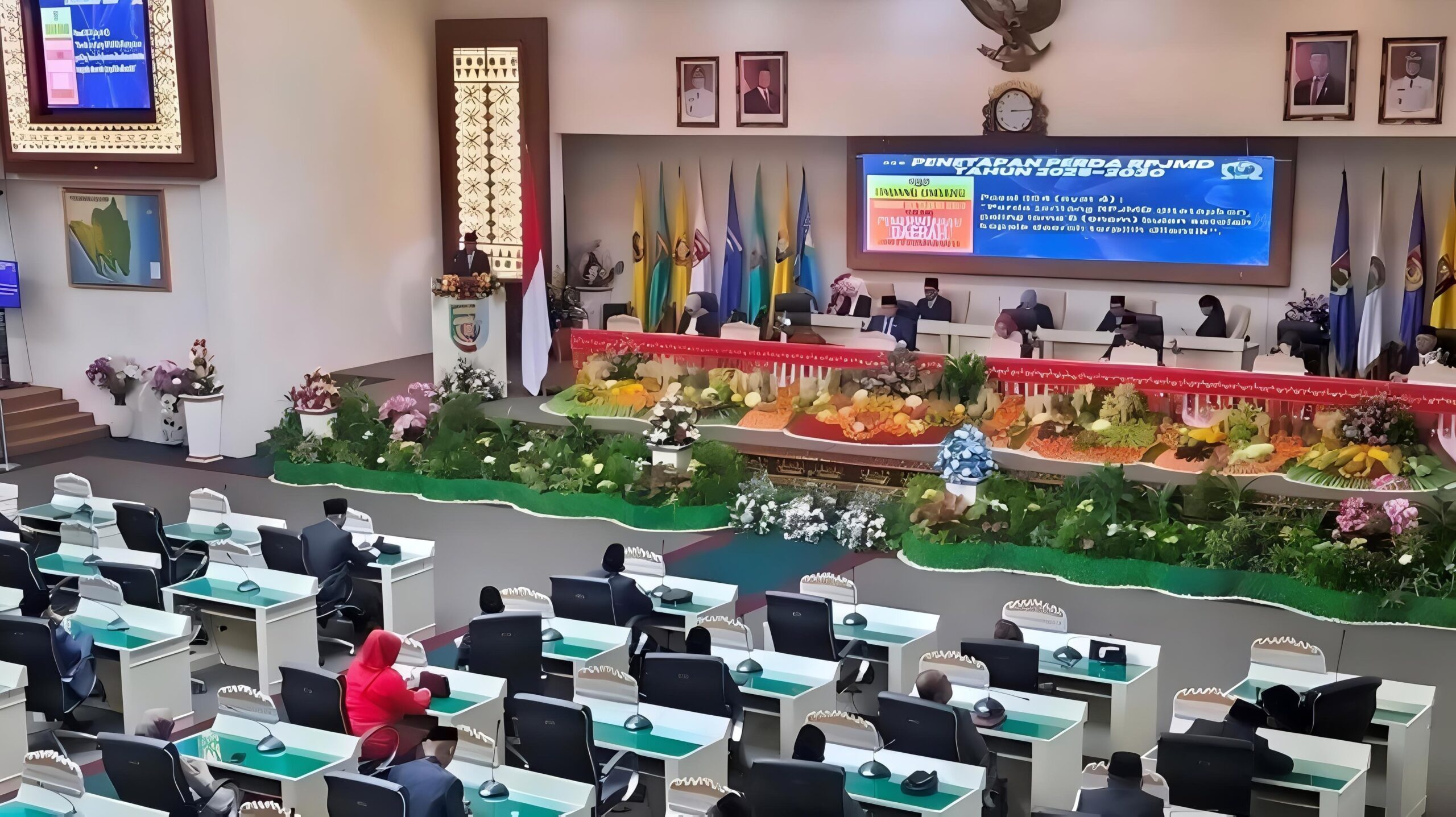 gubernur lampung Aq2qE4On8kHlxQeP 1 scaled