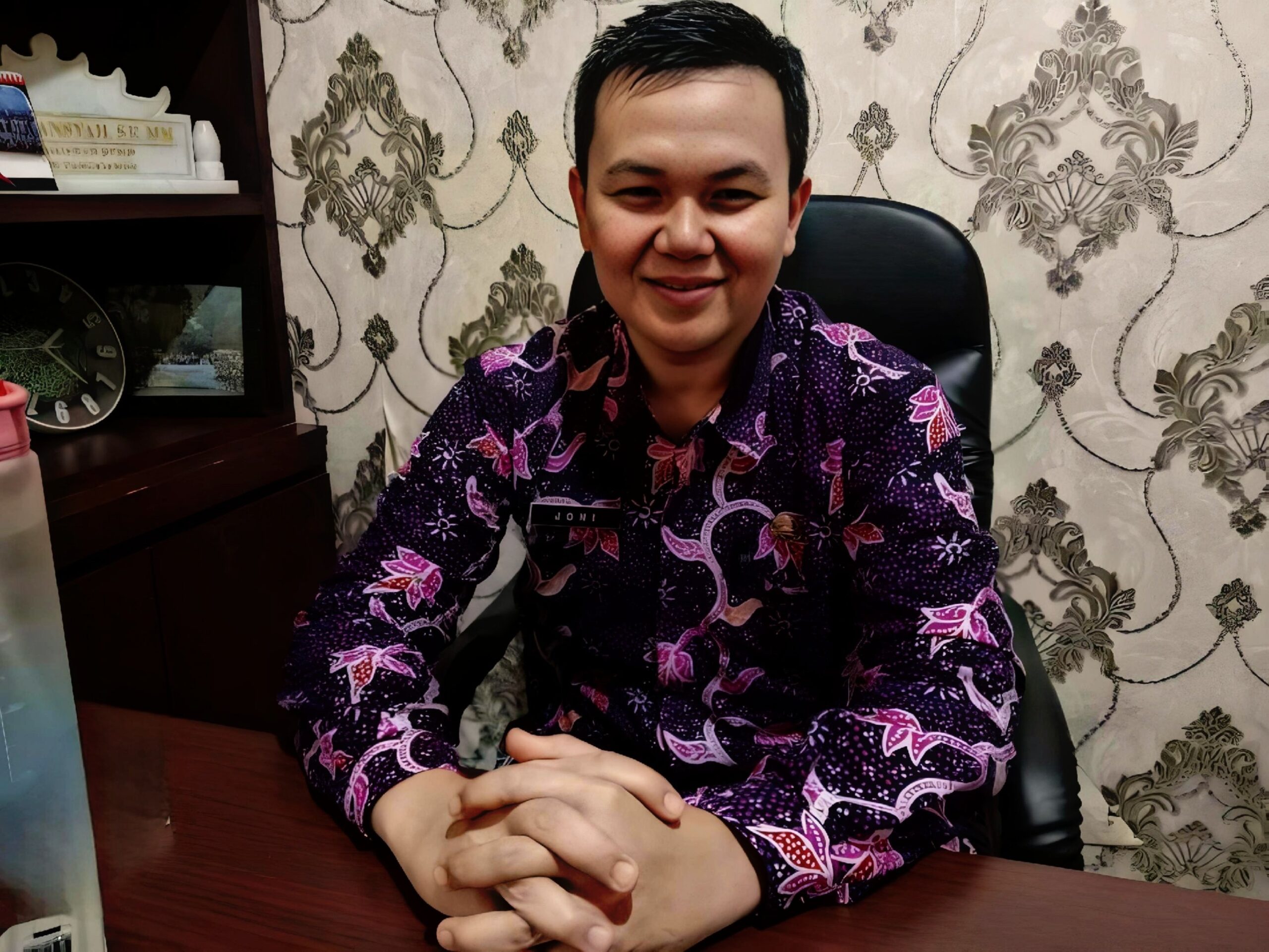 joni YKbE33o3MrC9jG8n 1 scaled