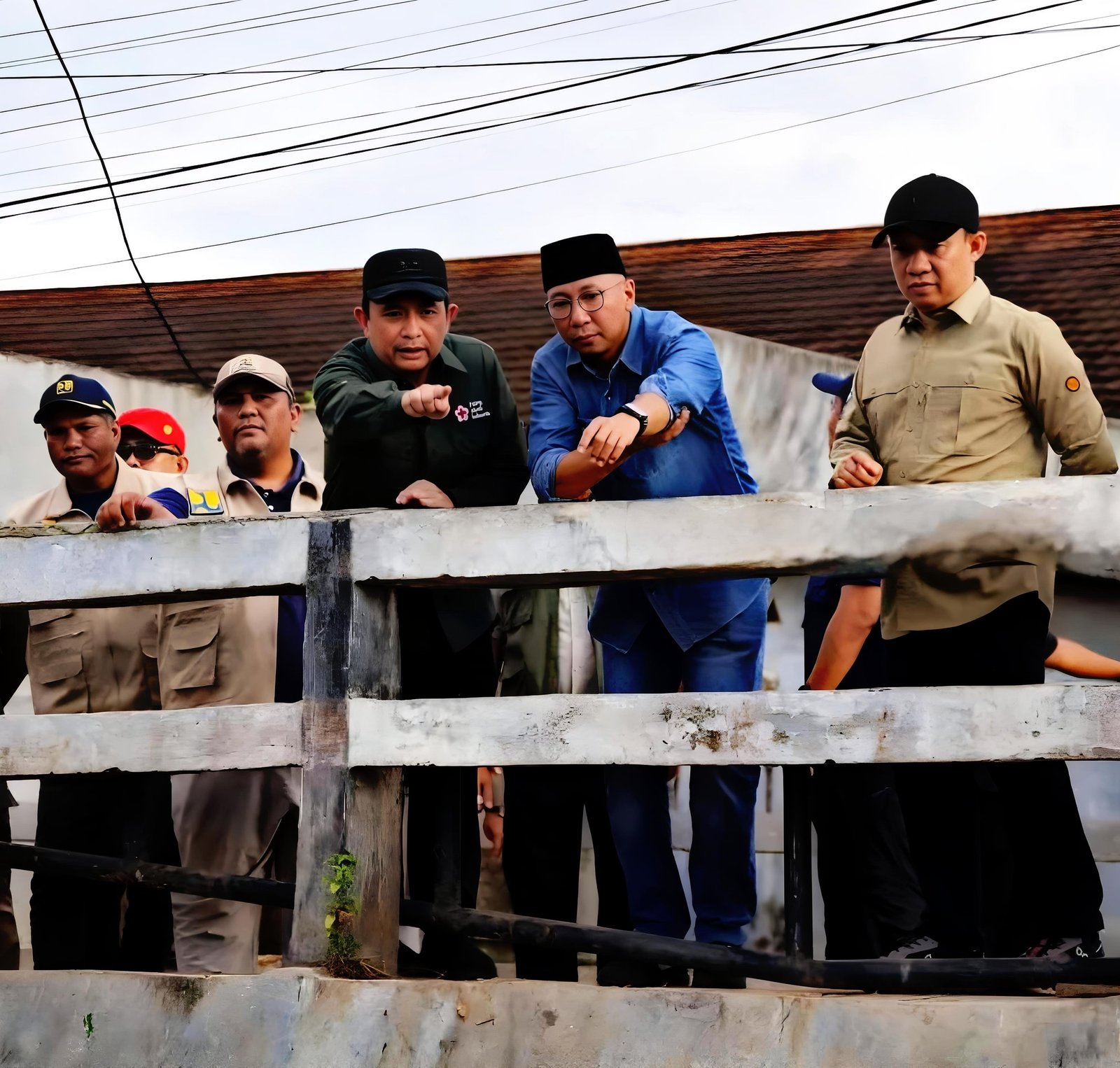 Kepala BPKAD Provinsi Mendampingi Gubernur Lampung Meninjau Wilayah Terdampak Banjir