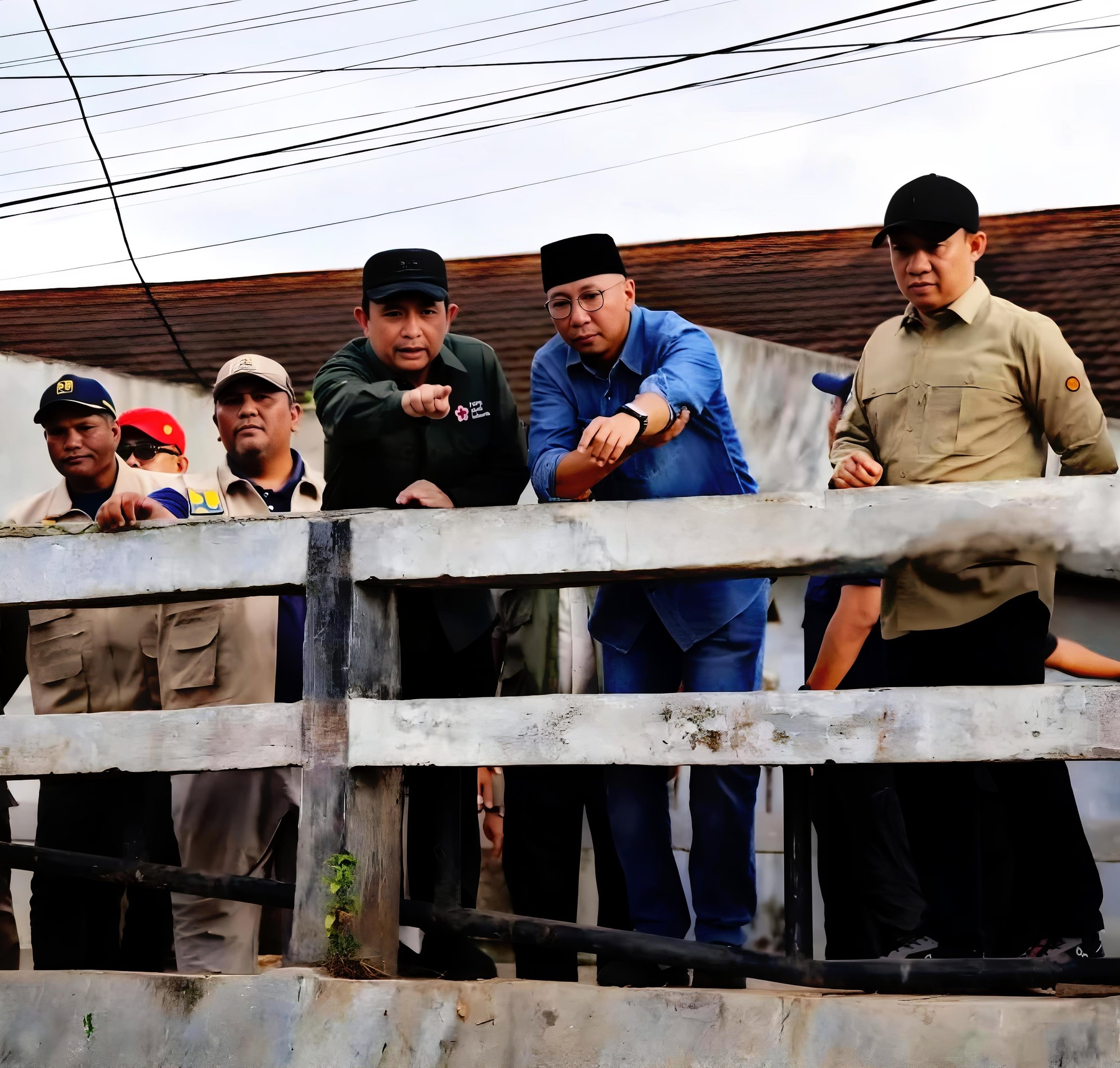 Kepala BPKAD Provinsi Mendampingi Gubernur Lampung Meninjau Wilayah Terdampak Banjir