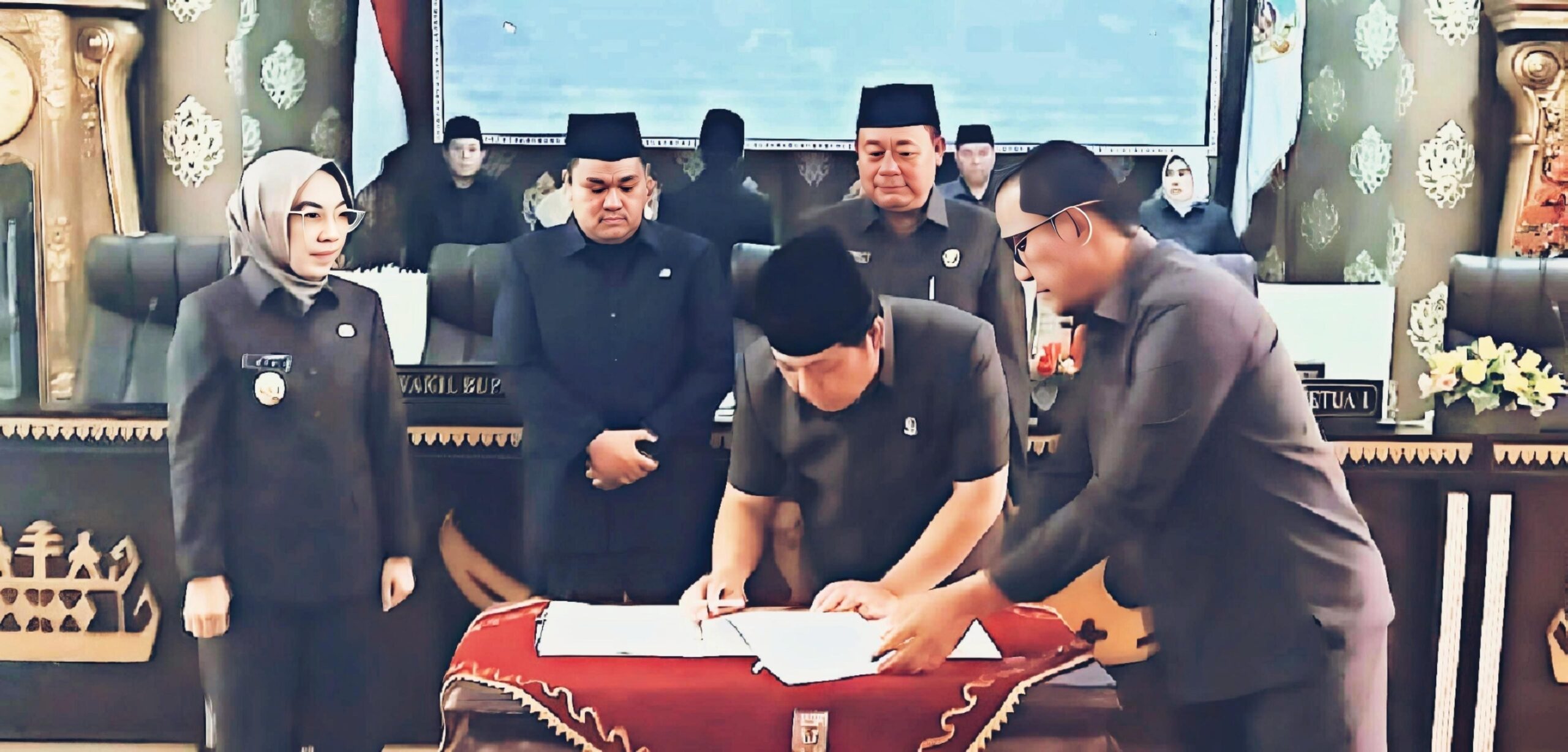 Rapat Paripurna DPRD Way Kanan