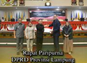 Sekda Marindo Kurniawan Serahkan Raperda APBD 2026, Ungkap Prioritas Pendidikan Gratis dan Infrastruktur Lampung