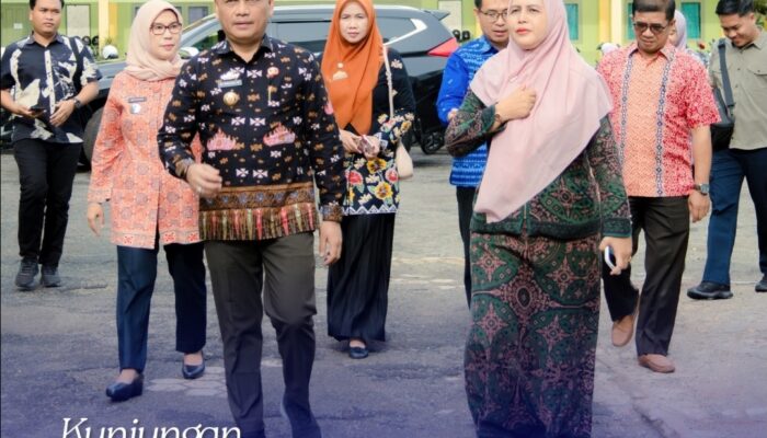 Perkuat Pendidikan Vokasi, Walikota dan Sekda Metro Tinjau Langsung Potensi SMKN 3 Metro