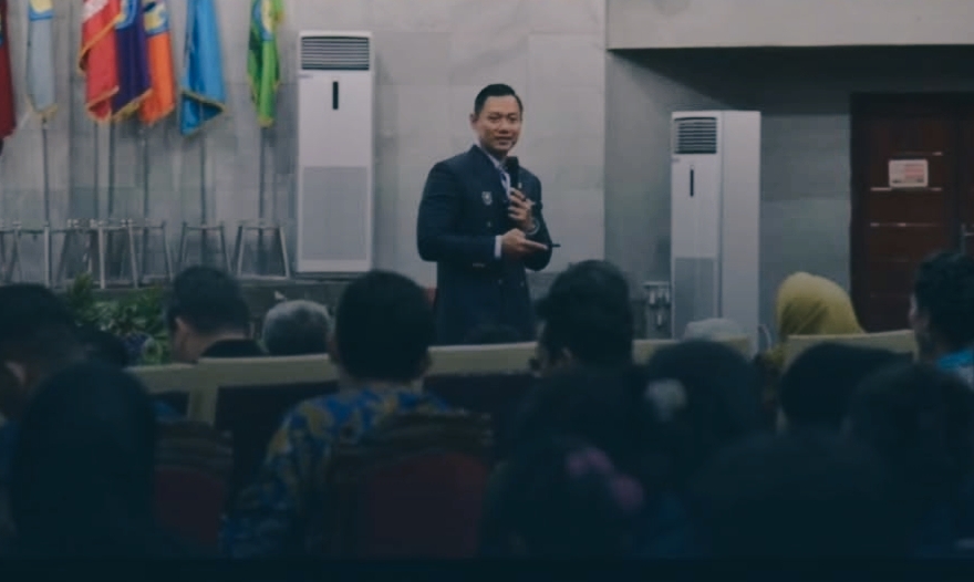 Serap Visi Pembangunan Nasional, Pimpinan DPRD Lampung Hadiri Kuliah Umum Menko AHY di Unila