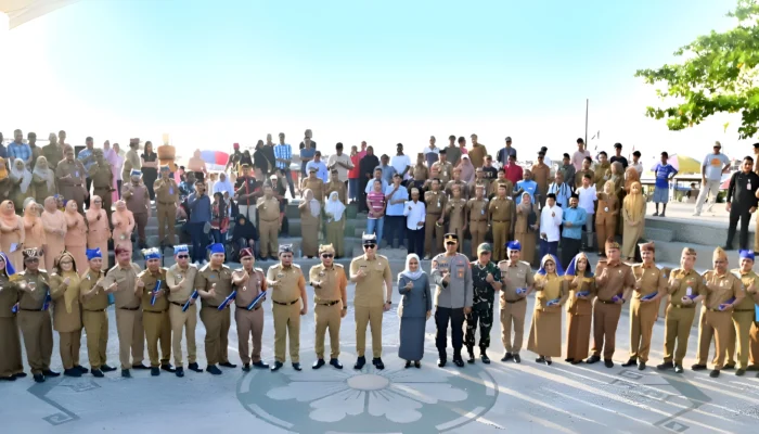 Dobrak Tradisi, Bupati Egi Lantik 17 Pejabat Eselon II Lampung Selatan di Ruang Terbuka Dermaga BOM Kalianda