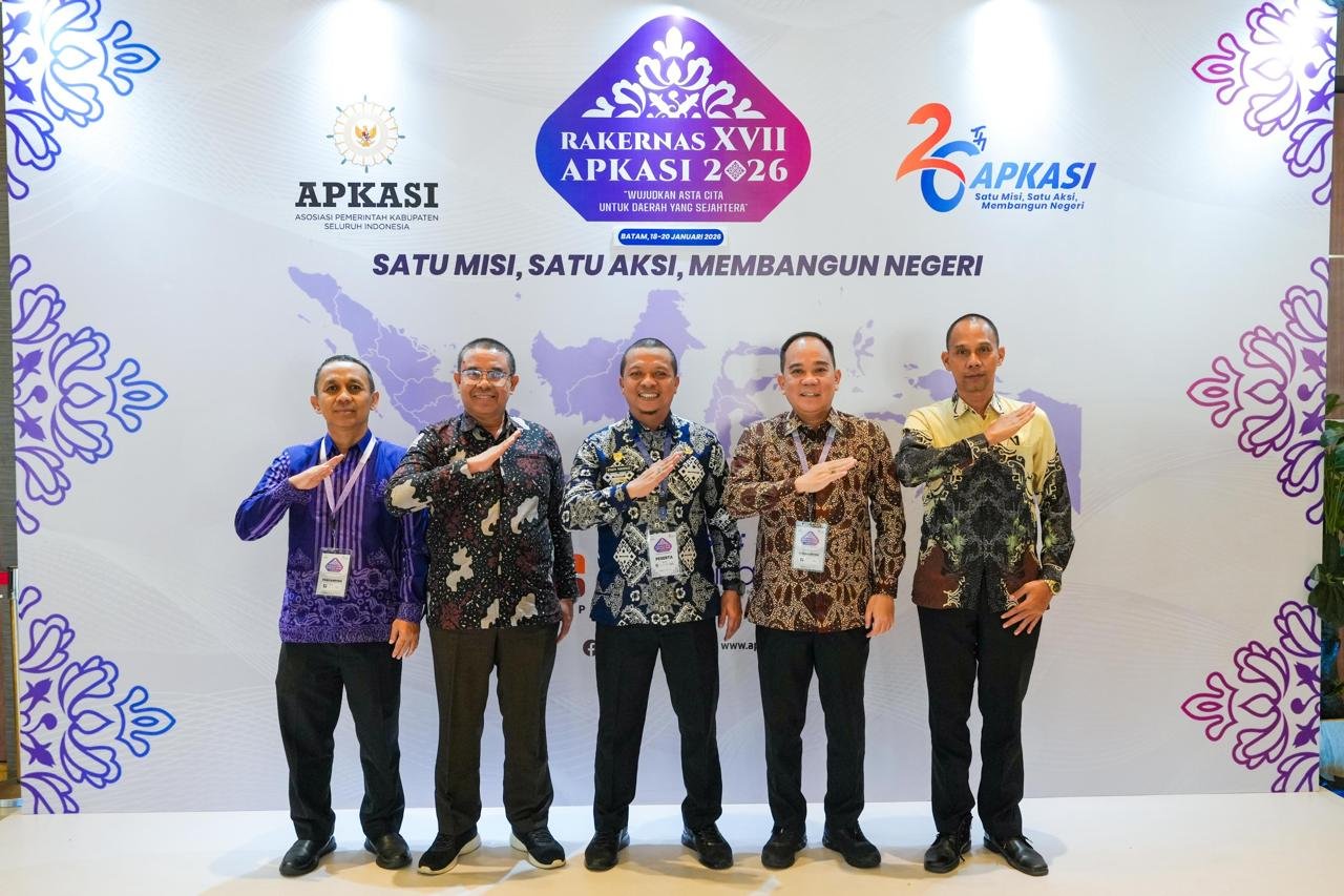 Perkuat Sinergi Daerah, Kepala BPKAD Pringsewu Dampingi Bupati Hadiri Rakernas APKASI 2026