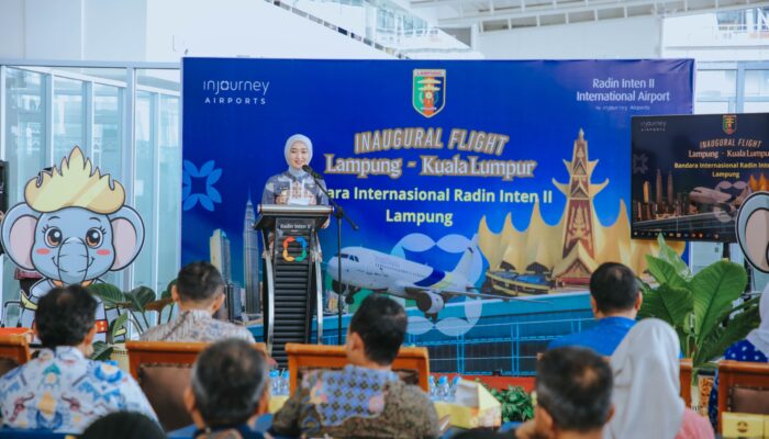 Bandara Radin Inten II Kembali Buka Layanan Internasional, Wagub Jihan Lepas Penerbangan Perdana ke Kuala Lumpur