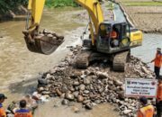 Gerak Cepat BPBD Selamatkan Puluhan Hektare Sawah di Limau