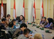 Pastikan Program Berjalan Optimal, Sekdaprov Marindo Pimpin Evaluasi Sekolah Rakyat Bersama BPKP Lampung