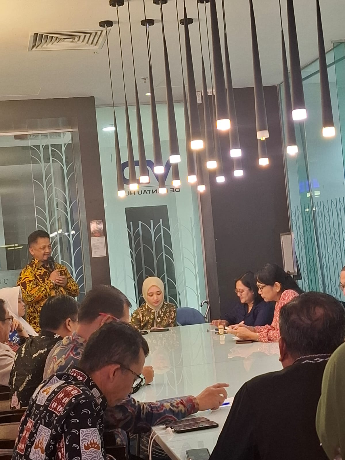 Pemprov Lampung, Wagub Jihan Nurlela, KBRI Kuala Lumpur, Kerja Sama Internasional, Ekspor UMKM Lampung, Tenaga Kerja Migran, Pariwisata Lampung, Ekonomi Daerah, Atase Perdagangan, Hubungan Bilateral.