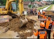 Gerak Cepat Cegah Bencana Meluas: Sinergi Bupati Tanggamus dan BPBD Atasi Tanggul Jebol Tuai Apresiasi
