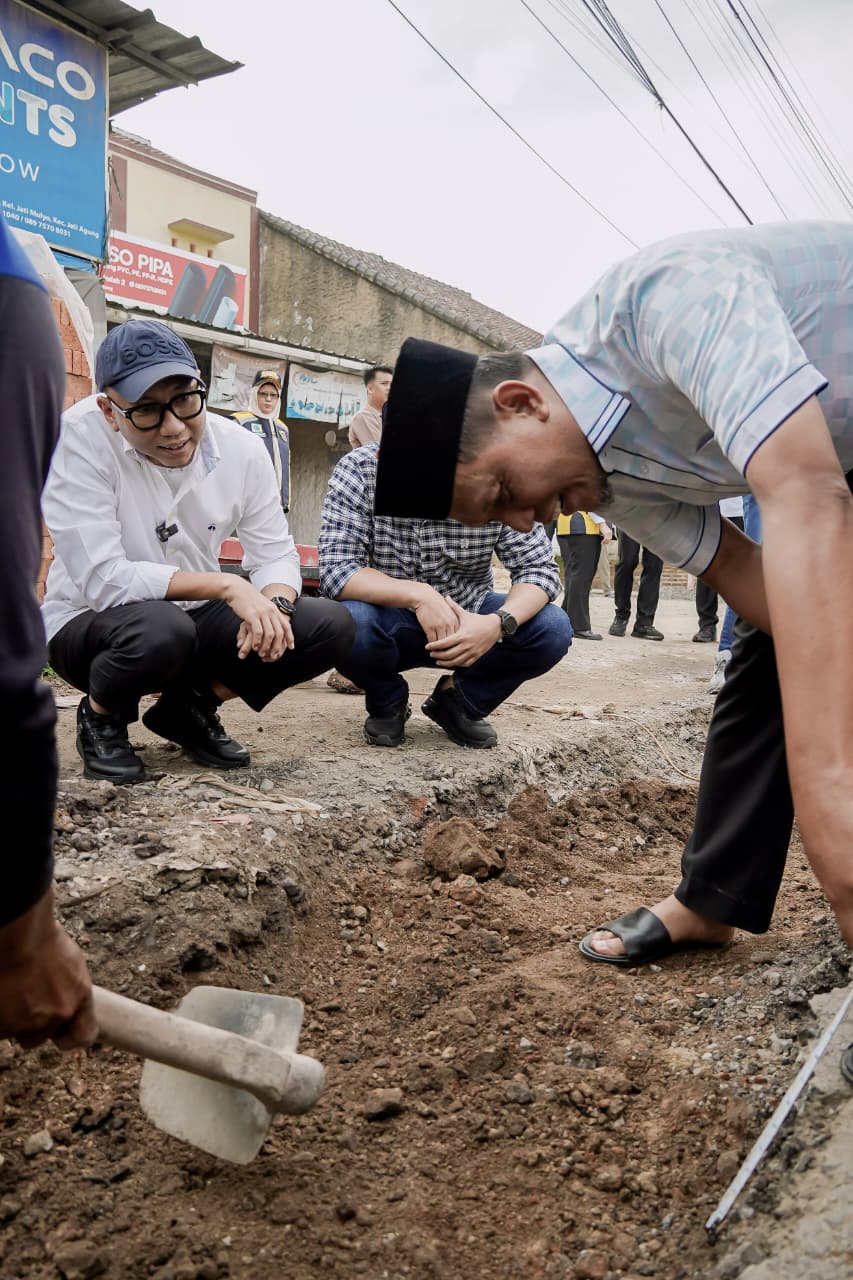 Jalan Mulus Anti-Banjir! Gubernur Mirza Turun Tangan Benahi Ruas Jatimulyo dan Tegur Persuasif Pemilik Kios