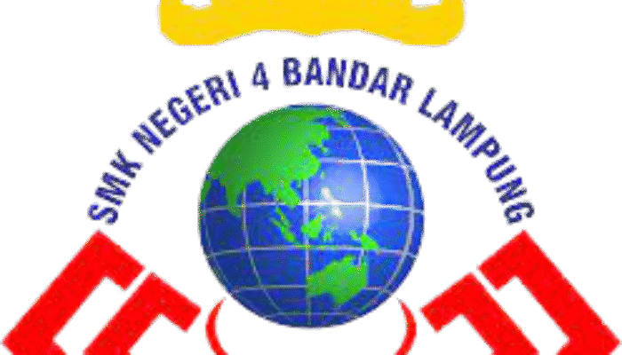 Kepala Sekolah SMK Negeri 4 Bandar Lampung, Hj. Dewi Ningsih, M.Pd.,