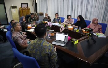 Akhiri Era ‘Tumpang Gratis’ Sekda Marindo Pimpin Gebrakan Pungutan Retribusi Fiber Optik untuk Genjot PAD Lampung